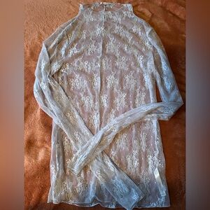 FREEPEOPLE lace long sleeve in blue/lilac